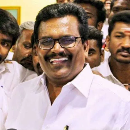 thanga tamilselvan